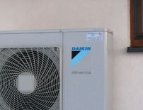 EQUINOX Tepelné čerpadlo vzduch voda Daikin Altherma HT 11kW vysokoteplotné rodinný dom Dobrá Niva 3