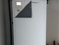 EQUINOX Tepelné čerpadlo vzduch voda Daikin Altherma LT 8kW rodinný dom Slatinské Lazy 4