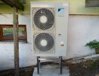 EQUINOX Tepelné čerpadlo vzduch voda Daikin Altherma HT vysokoteplotné 11kW rodinný dom Handlová 1